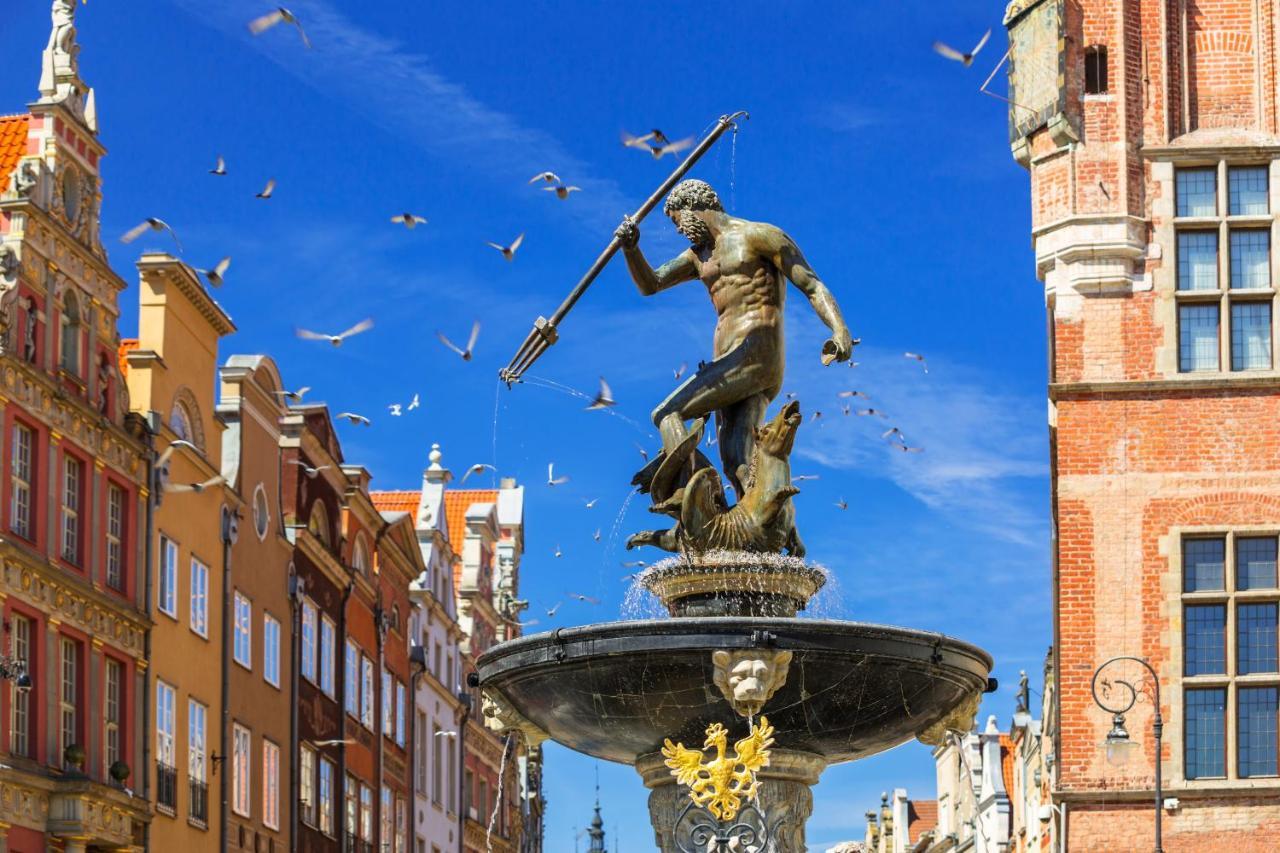 Pola By Q4Apartments - Heart Of The Old Town Gdansk Bagian luar foto