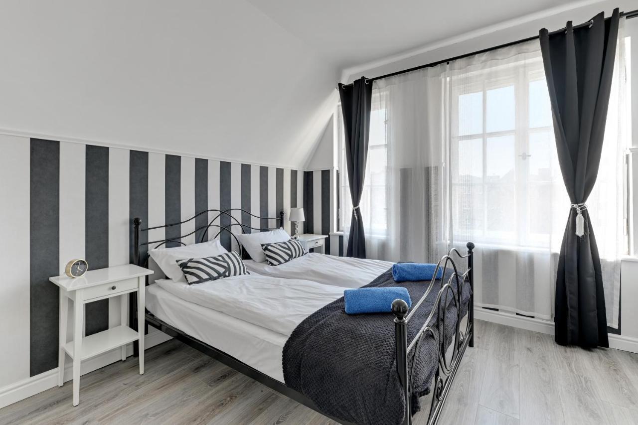 Pola By Q4Apartments - Heart Of The Old Town Gdansk Bagian luar foto